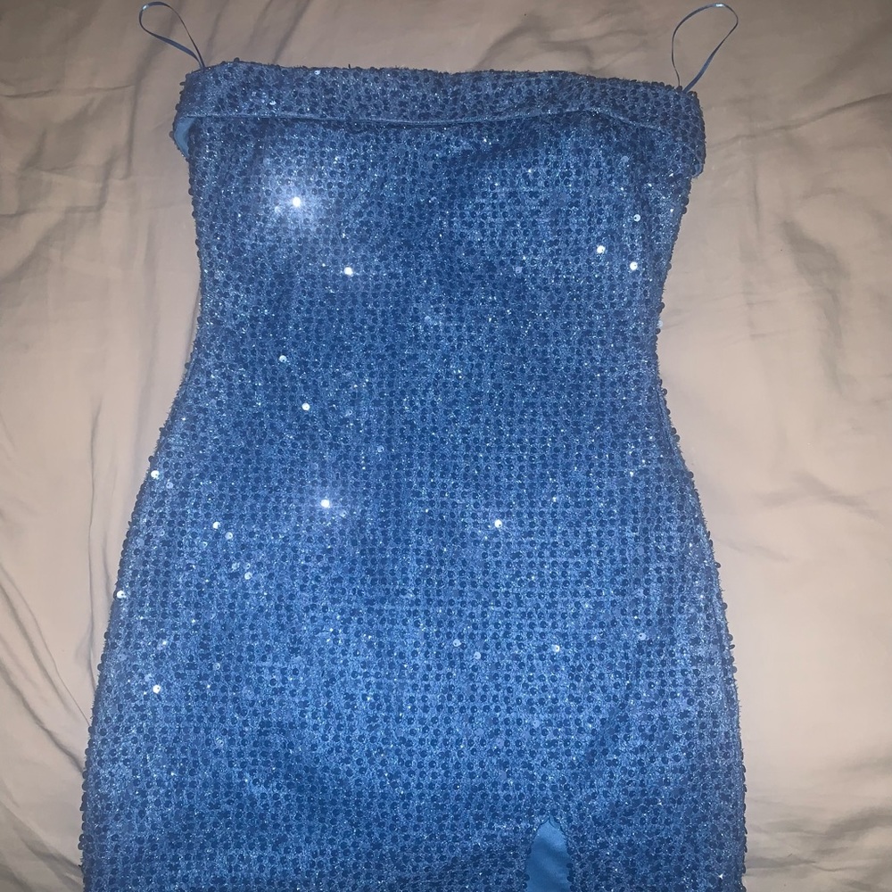 Sparkling blue dress